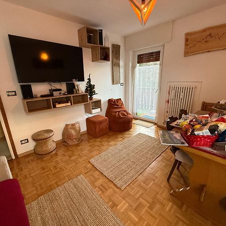 Costalungahouse Trekkingbikeski Selfcheck-In Apartment Carezza al Lago Exterior foto
