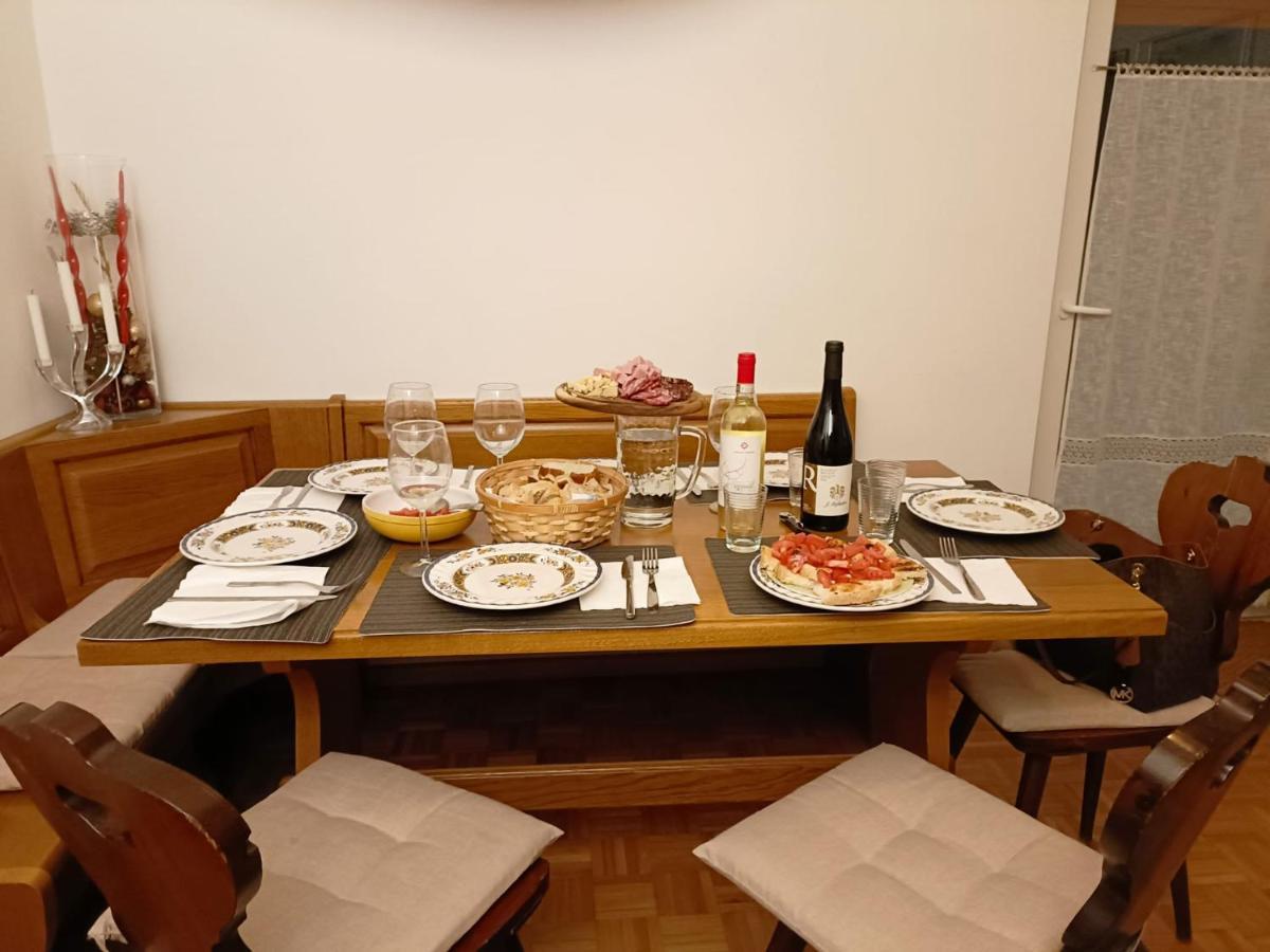 Costalungahouse Trekkingbikeski Selfcheck-In Apartment Carezza al Lago Exterior foto