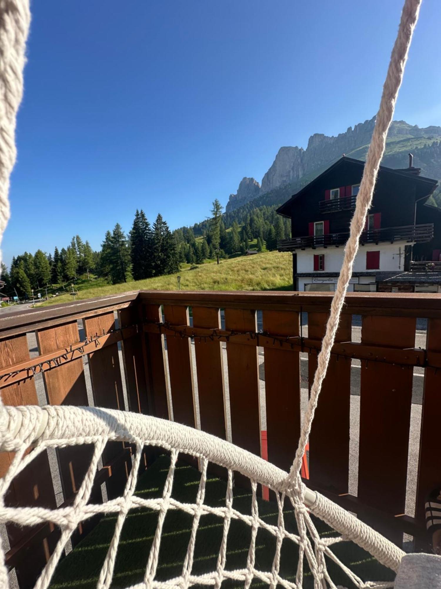 Costalungahouse Trekkingbikeski Selfcheck-In Apartment Carezza al Lago Exterior foto